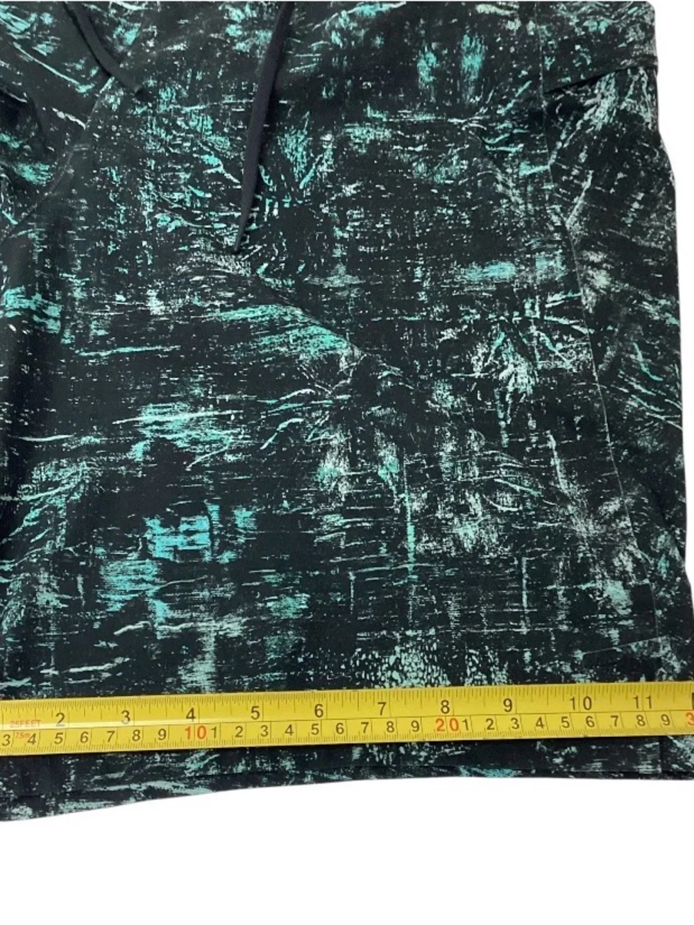 Lululemon Mens current state shorts size 34